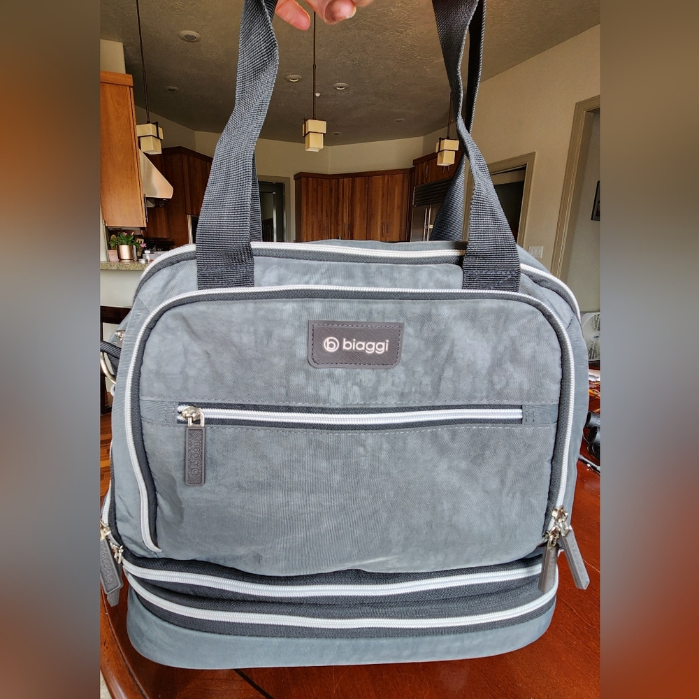 Biaggi Zipsak Boost! Expandable Roller Bag Underseat Carry-On - Picture 8 of 8